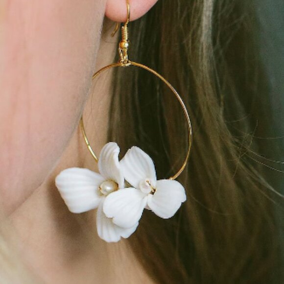 White Flower Hoop Dangle Earrings - Picture 3 of 3